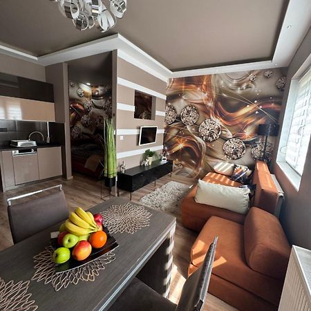 Fueredi Apartman Debrecen Kültér fotó