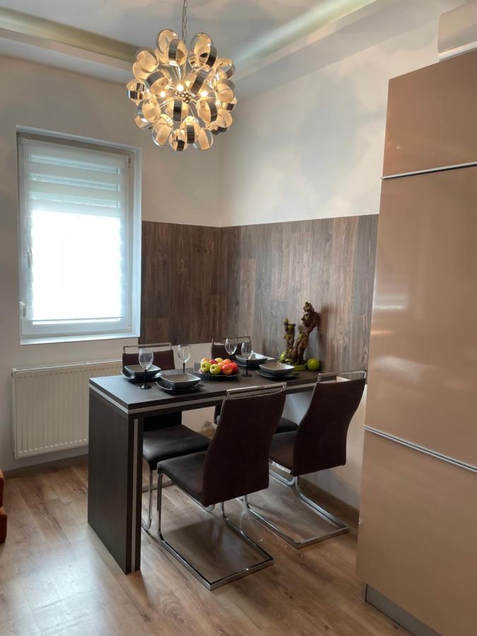 Fueredi Apartman Debrecen Kültér fotó